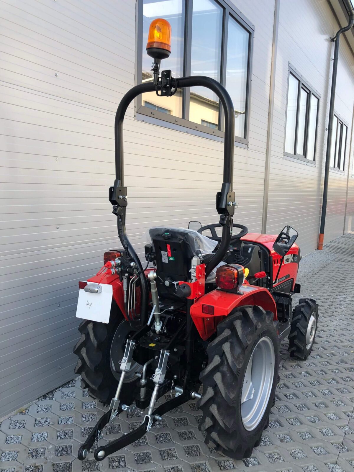 Nowy mini traktorek VST Fieldtrac 918