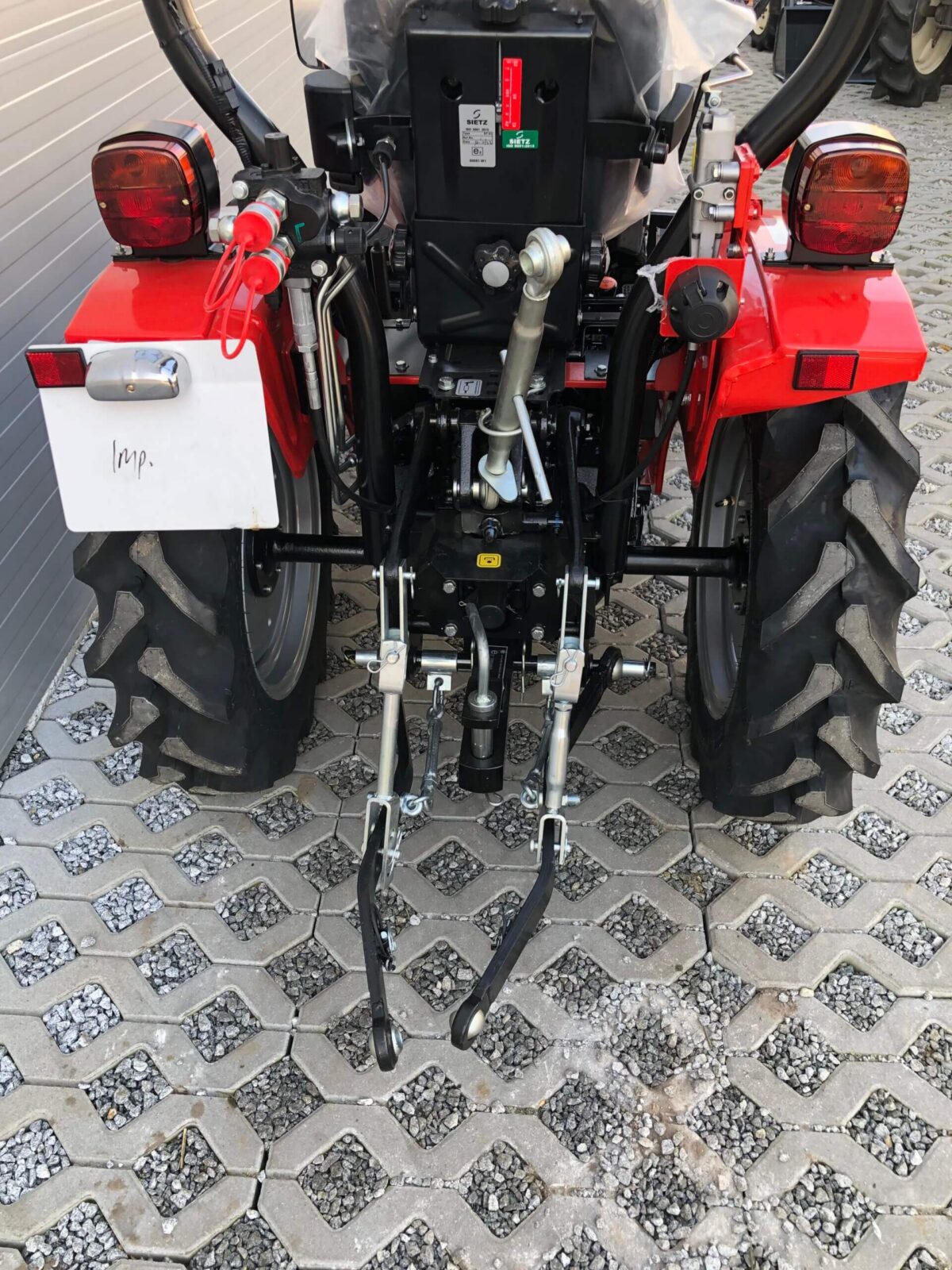 Nowy mini traktorek VST Fieldtrac 918
