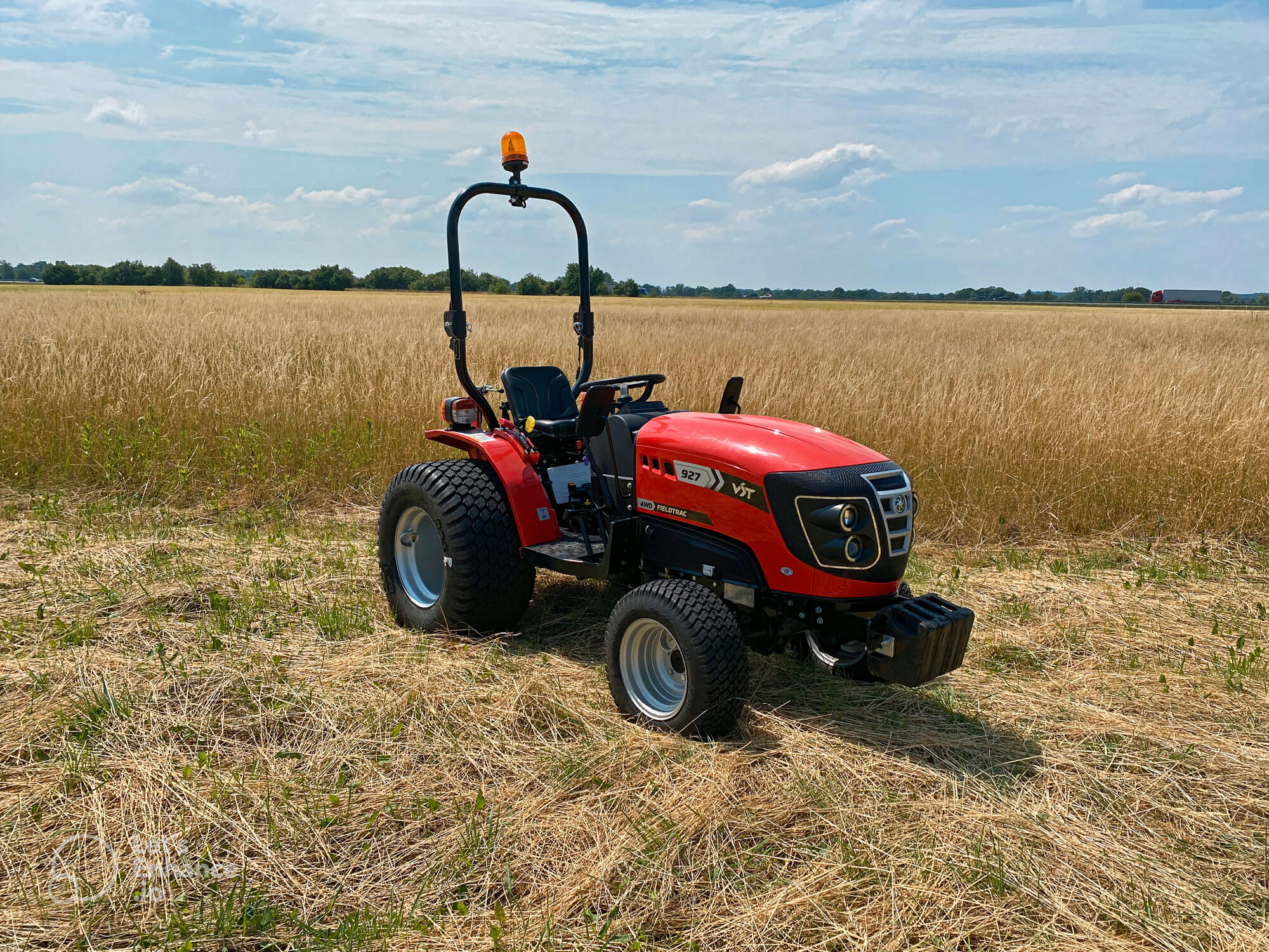 Nowy Mini Traktorek VST Fieldtrac 927 z Oponami do Trawy