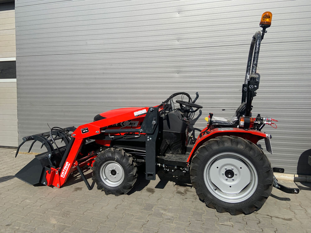 Mini Traktorek z Ładowaczem Czołowym VST Fieldtrac 927