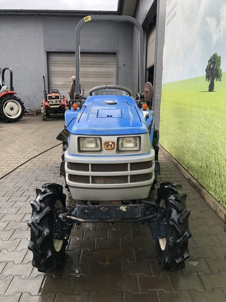 Traktorek Iseki TM15 z glebogryzarką REZERWACJA