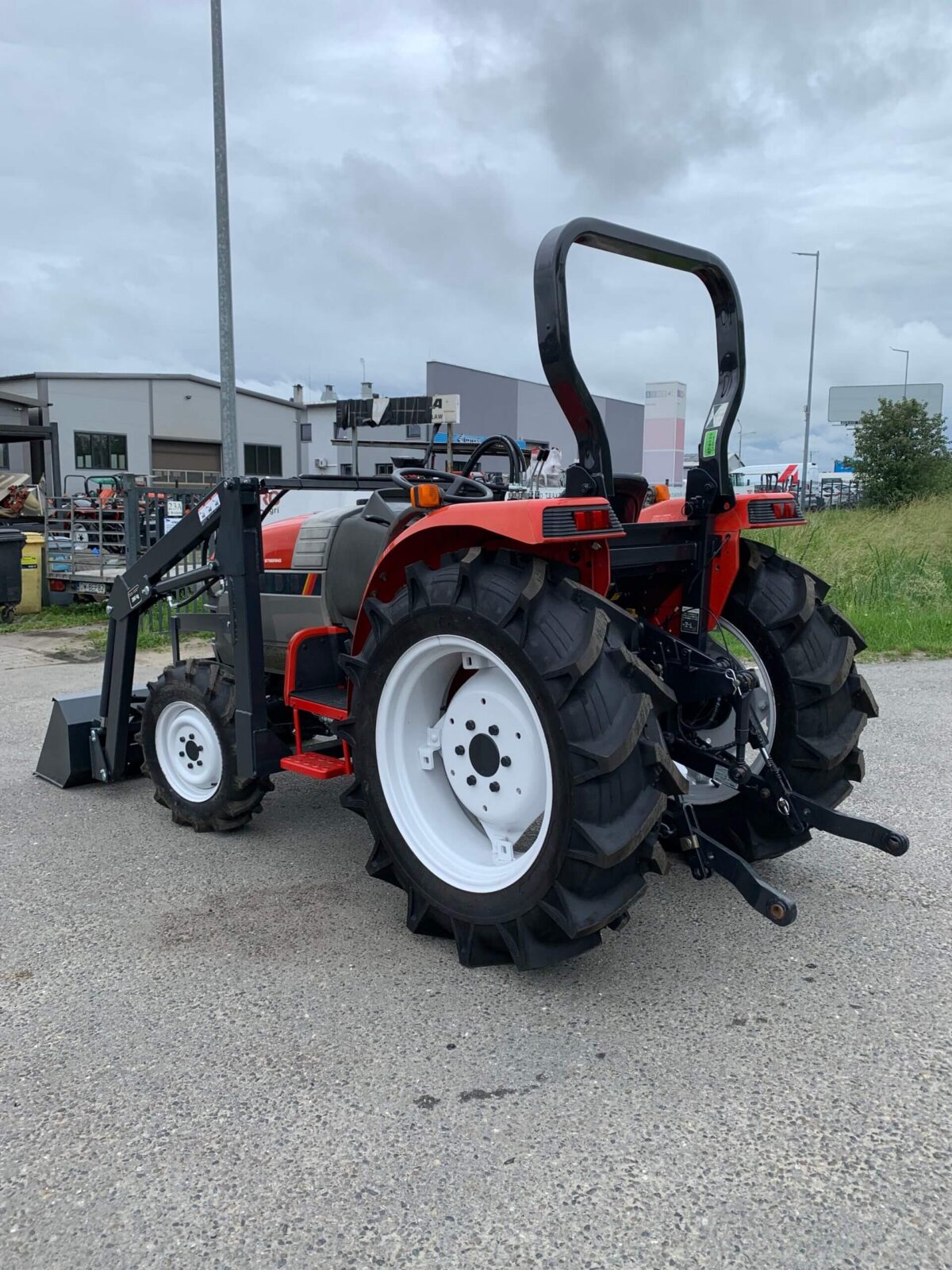 Traktorek Yanmar RS27 z ładowaczem czołowym
