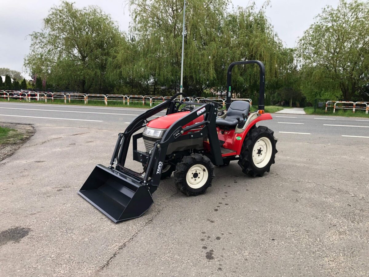 Ładowacz czołowy Taro Agri miniFL