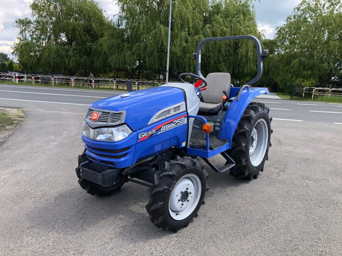 Traktorek Iseki ATK250