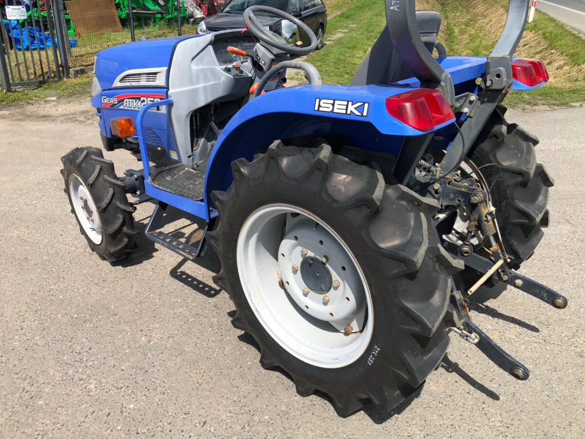 Traktorek Iseki ATK250