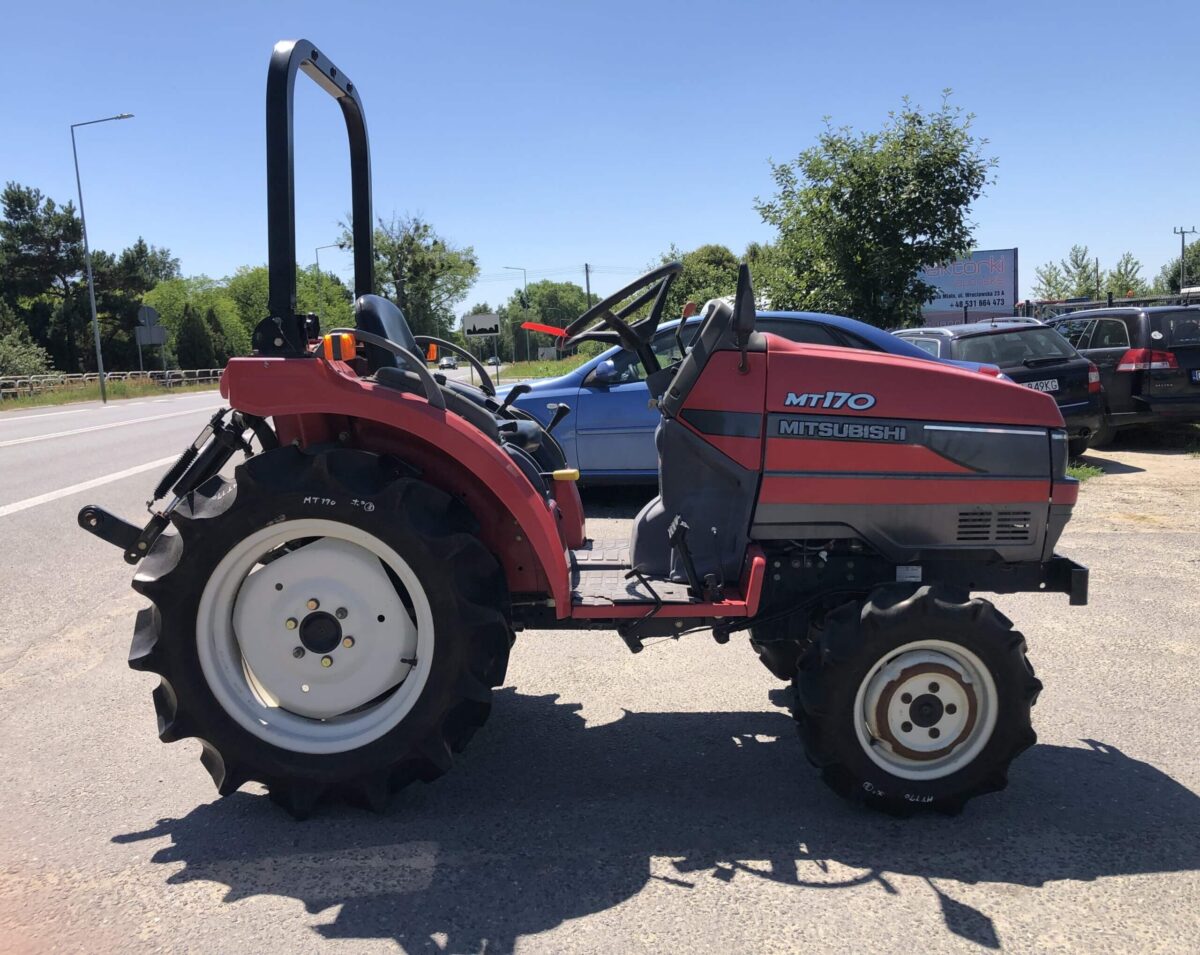Traktorek Mitsubishi MT170