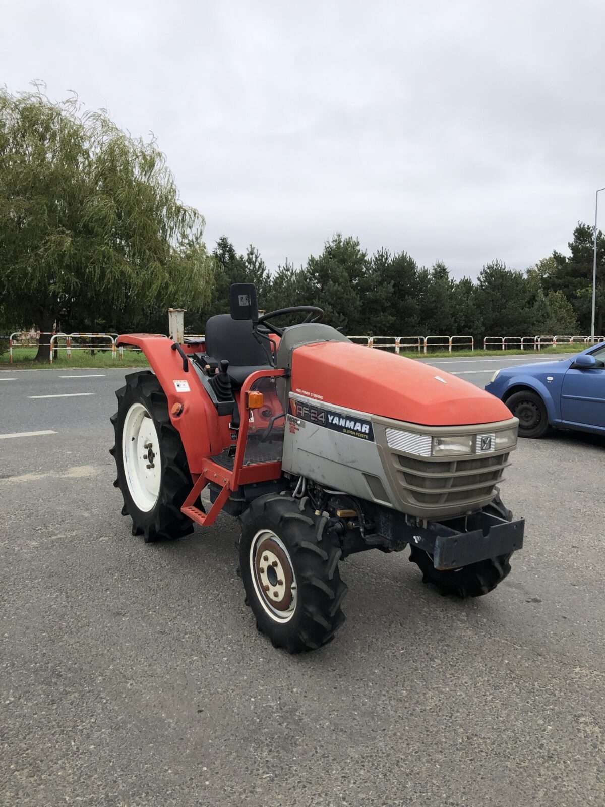 Traktorek Yanmar AF24