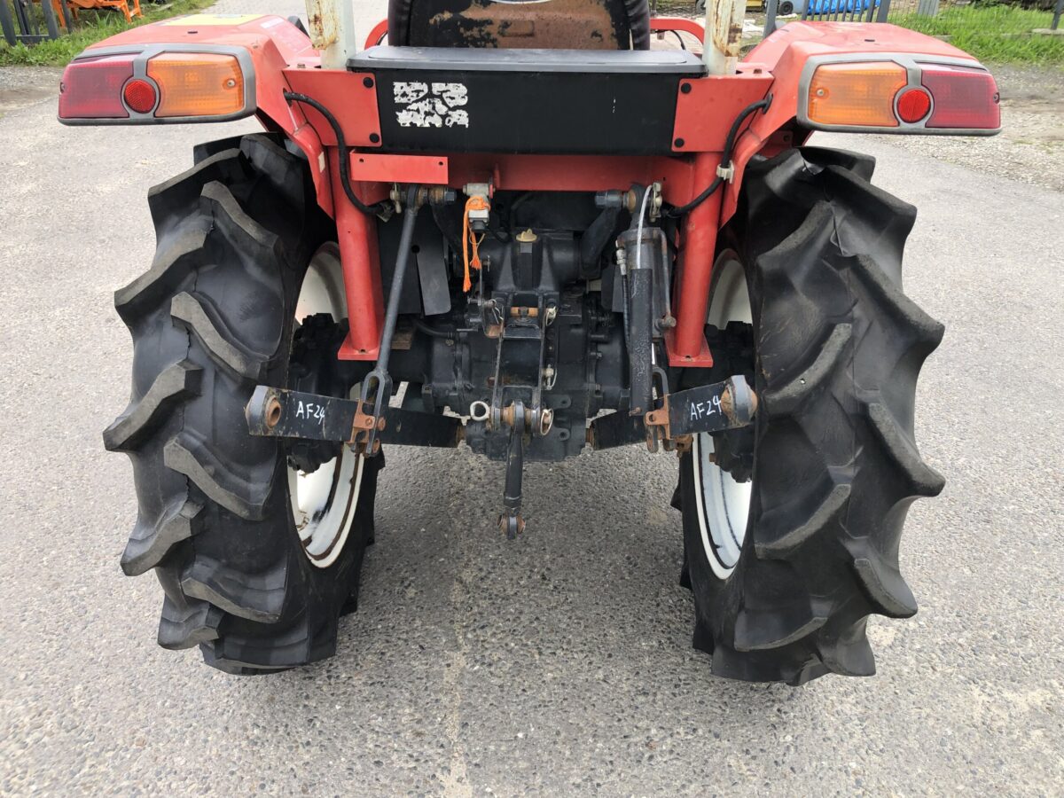 Traktorek Yanmar AF24