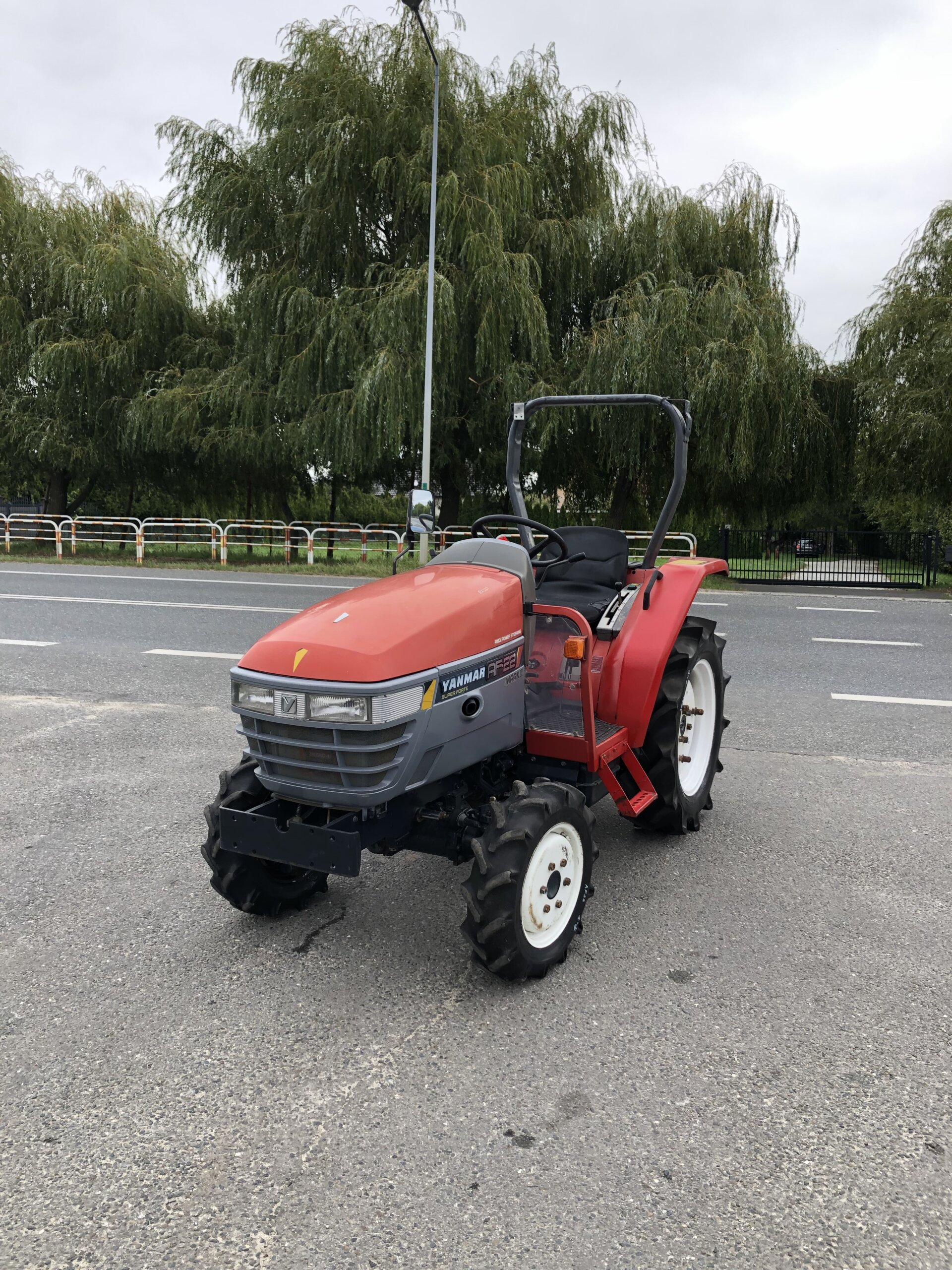 Traktorek Yanmar AF22