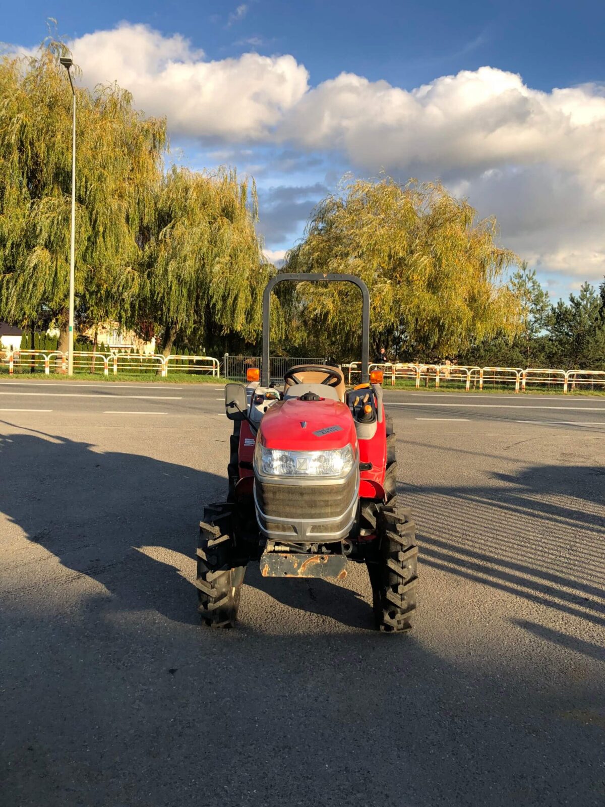 Traktorek Yanmar EF120