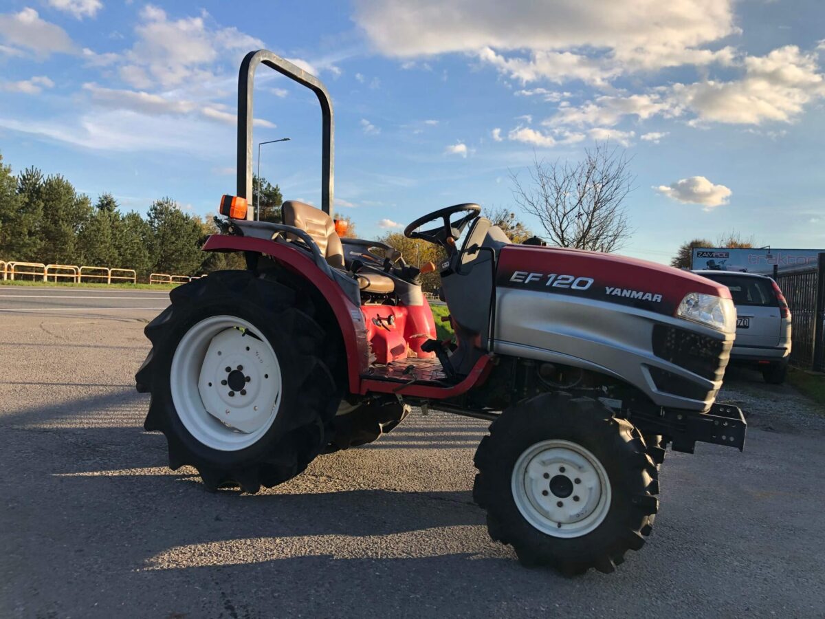 Traktorek Yanmar EF120