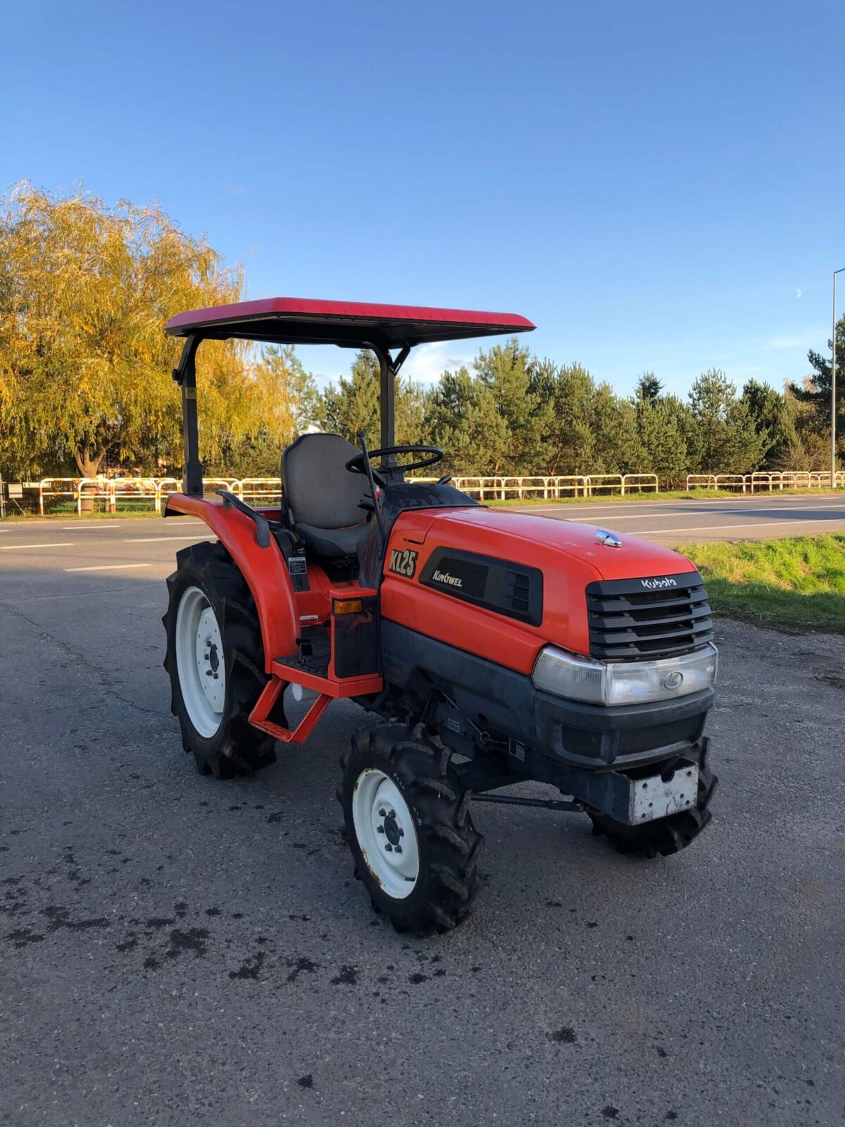 Traktorek Kubota KL25
