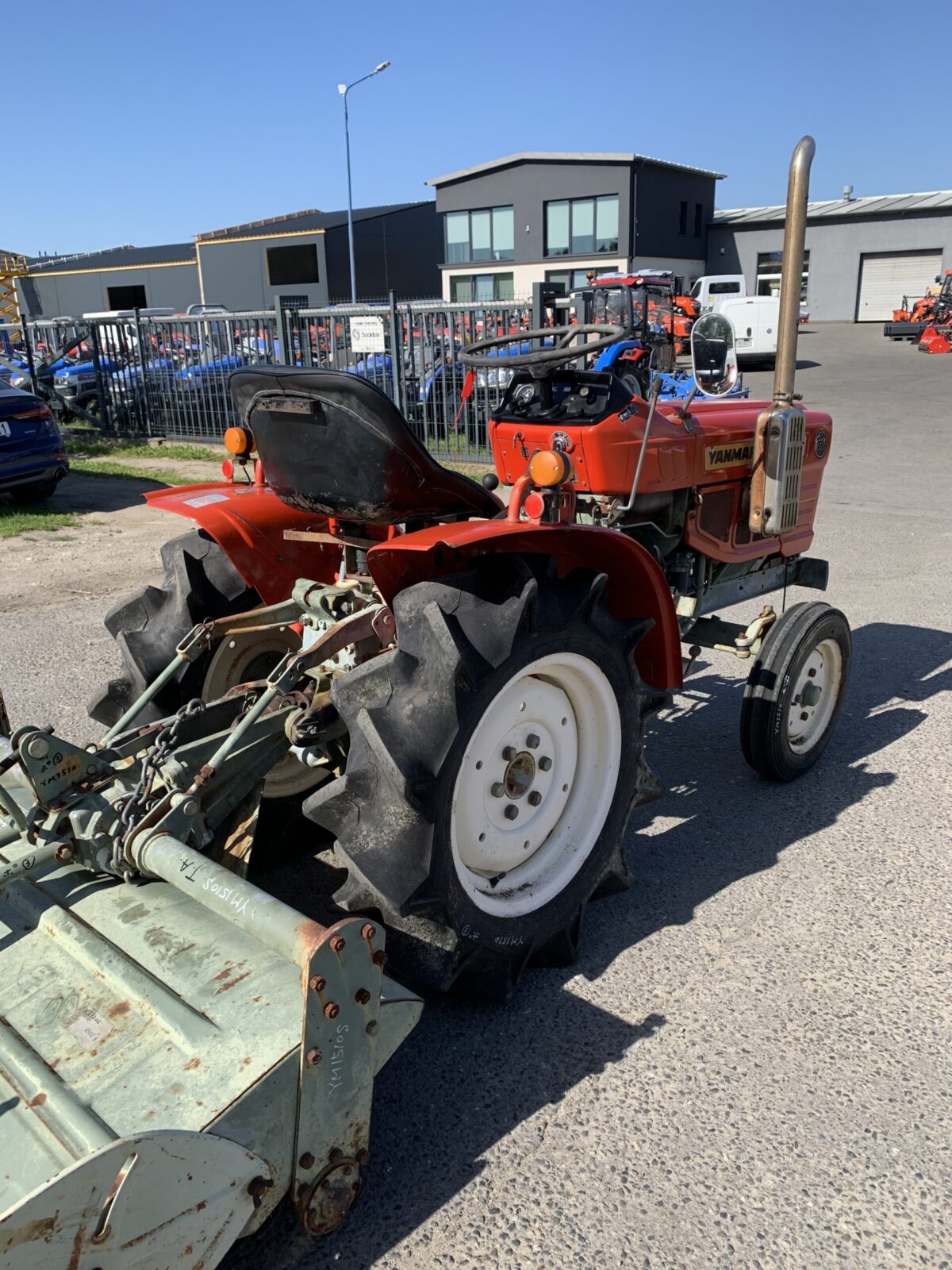 Traktorek Yanmar YM1510 2WD z glebogryzarką