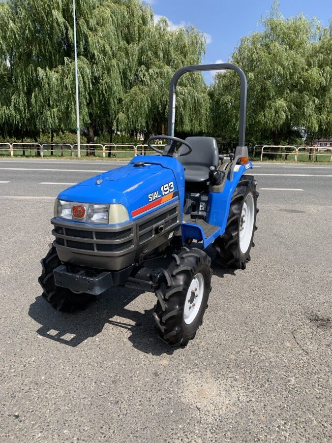 Używany japoński mini traktor